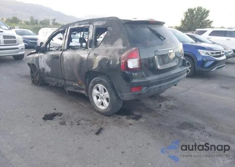 2017 Jeep Compass Latitude Fwd z USA, uszkodzony, nr VIN 1C4NJCEB4HD198858